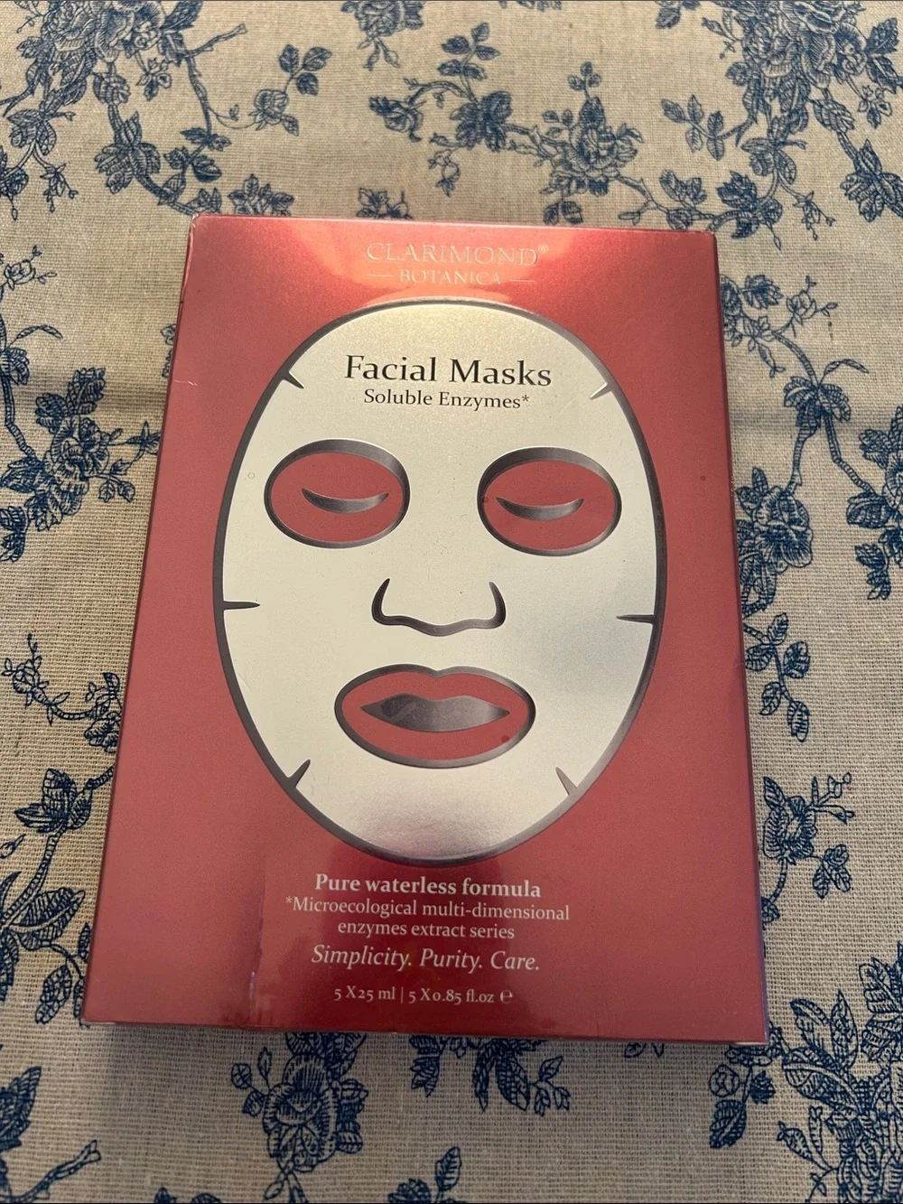 Red Facial Mask Pack - Soluble Enzymes